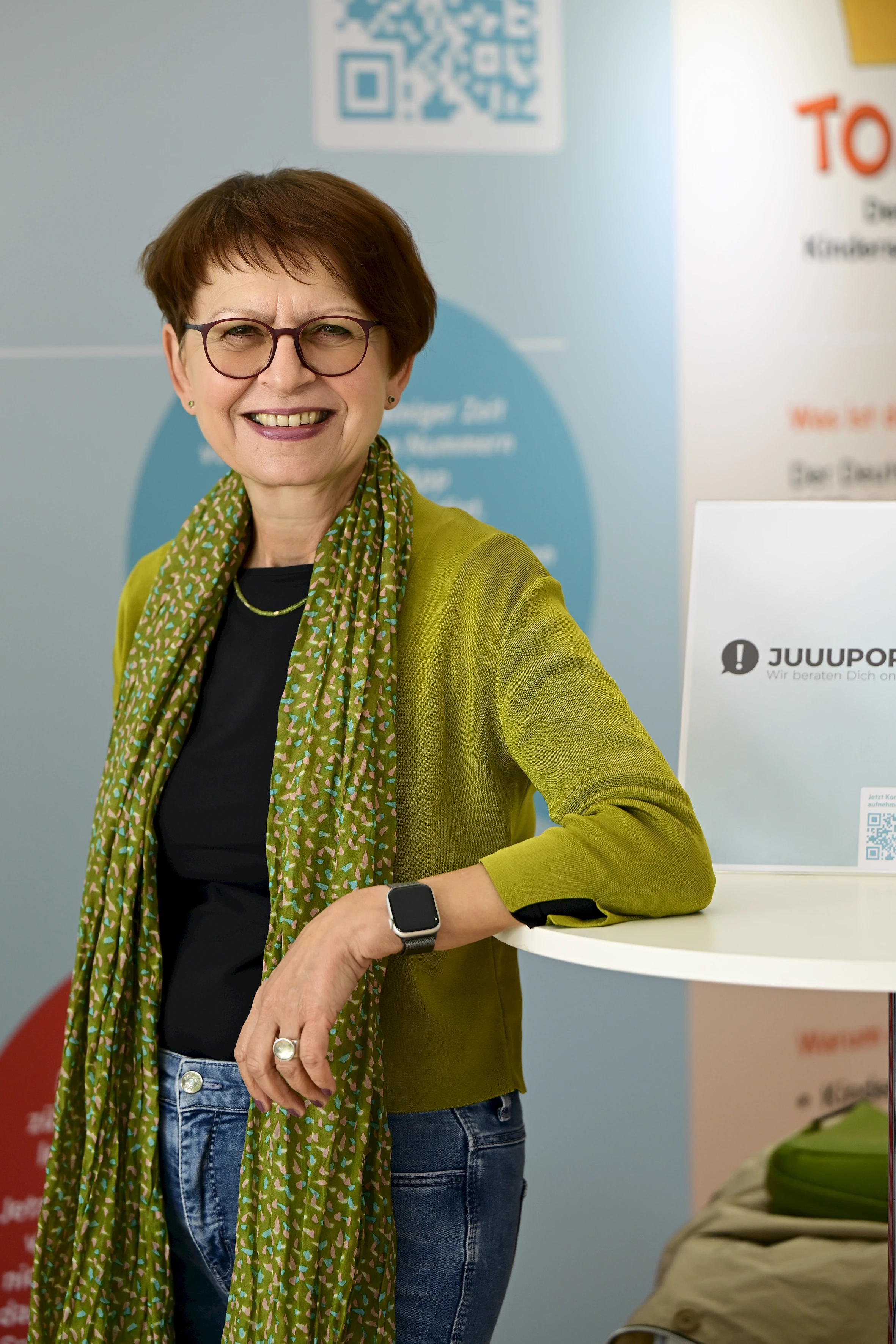 Sabine Mosler von JUUUPORT e.V. war ebenfalls am Stand der HanseMerkur zu Gast.
