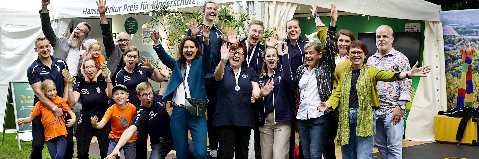 Das Team der HanseMerkur inkl. Initiativen
