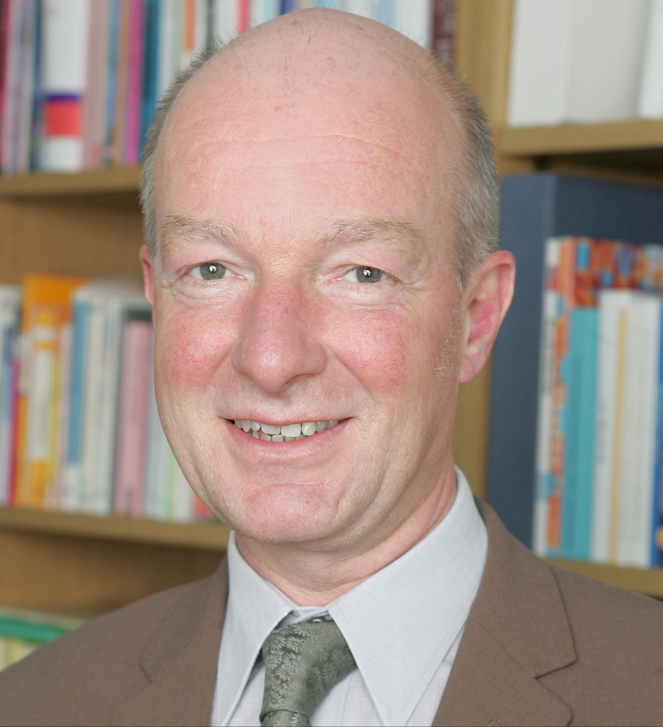 Prof. Dr. med. Rainer Thomasius, ehemaliger Leiter und Gründer des Deutschen Zentrums für Suchtfragen des Kindes- und Jugendalters (DZSKJ) am Universitätsklinikum Hamburg-Eppendorf.