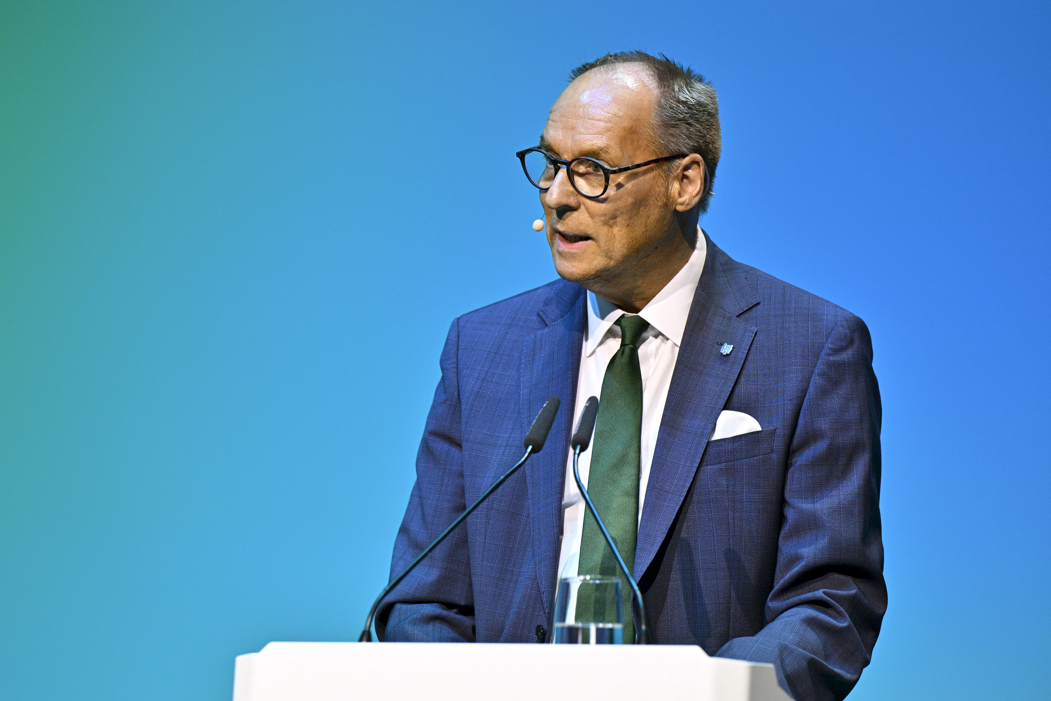 Folke Tedsen, Abteilungsleiter Leistungs- und Gesundheitsmanagement der HanseMerkur und Jurymitglied des Kinderschutzpreises, in seiner Laudation über Preisträger ÄGGF e.V.:  "Es gibt keine unbedenkliche Alkoholmenge in der Schwangerschaft."