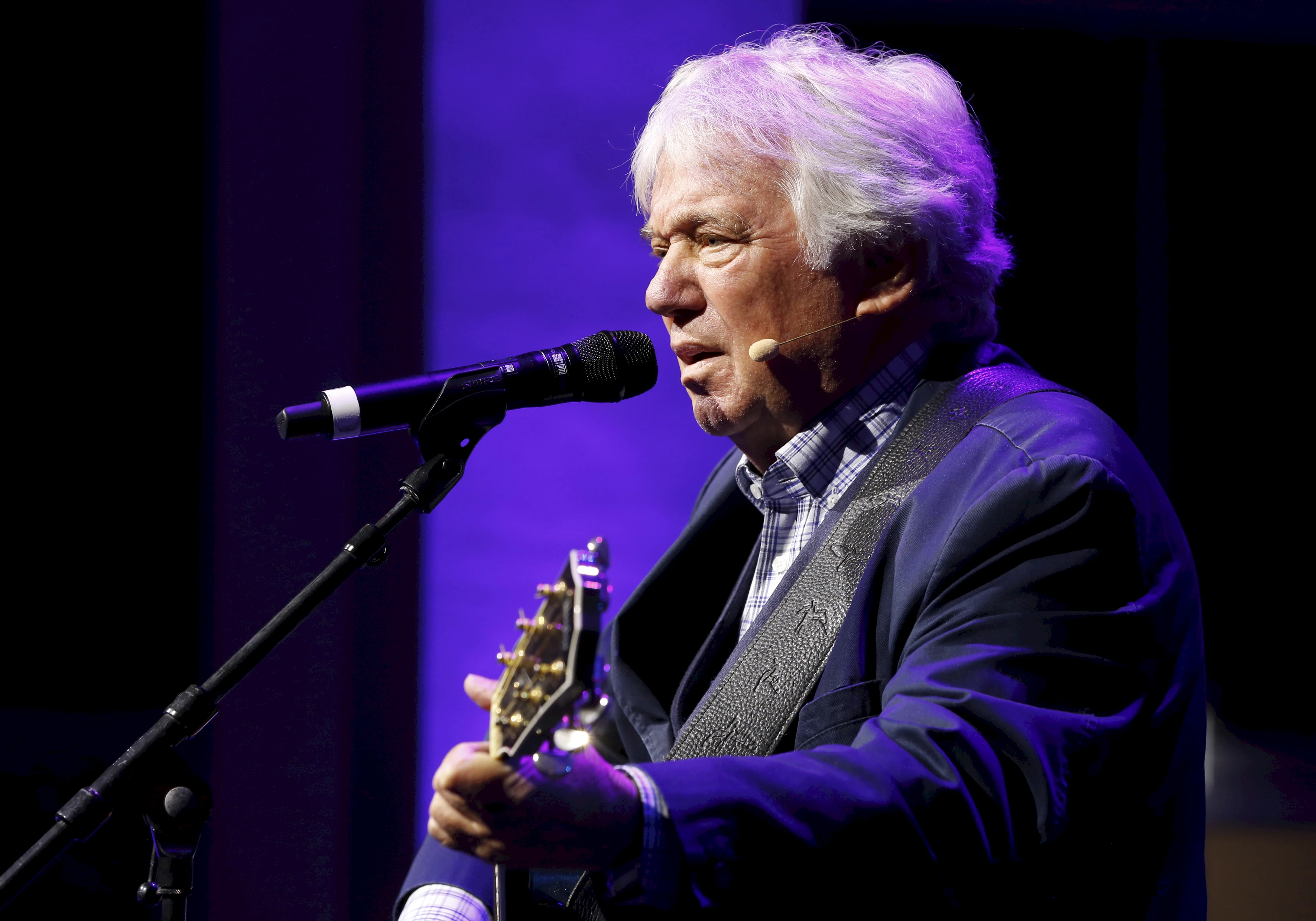 Wenn der Schirmherr Rolf Zuckowski ist, durfte ein musikalischer Beitrag zum Glück nicht fehlen!